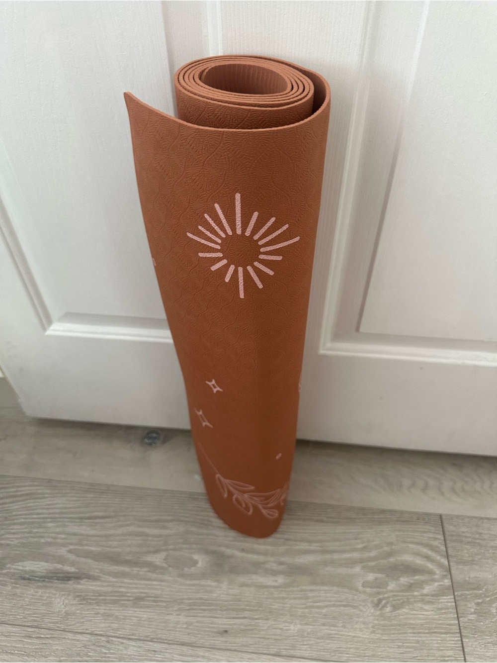 Blogilates Terracotta Yoga Mat with Sunburst Design
